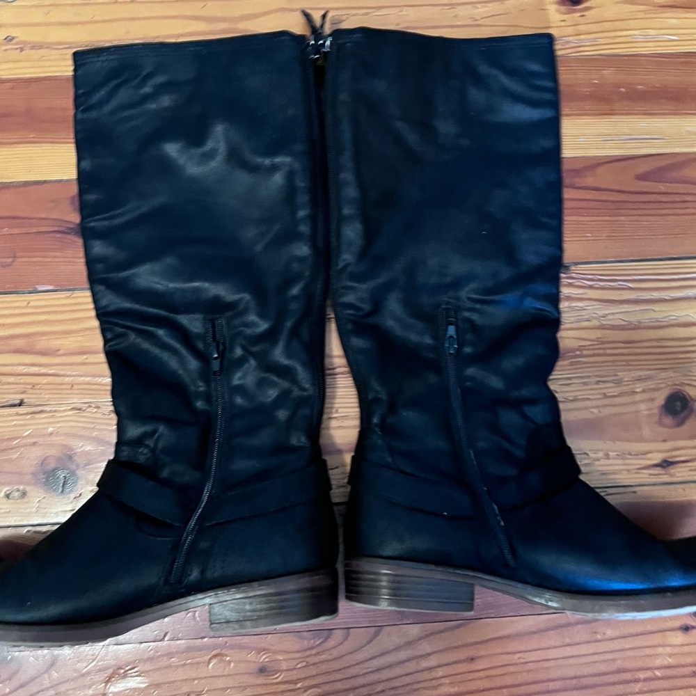 XOXO Black leather boots size 9 - Picture 5 of 12